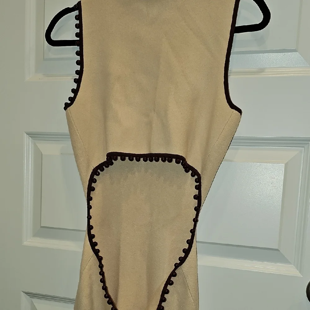 The Wolf Gang Valencia Midi Dress (L) - Picture 9 of 15